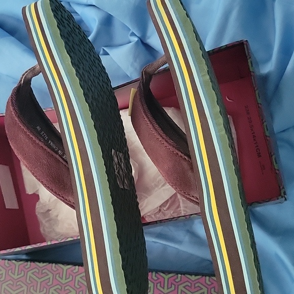 Tory Burch Burgundy Flip Flops - Picture 3 of 6